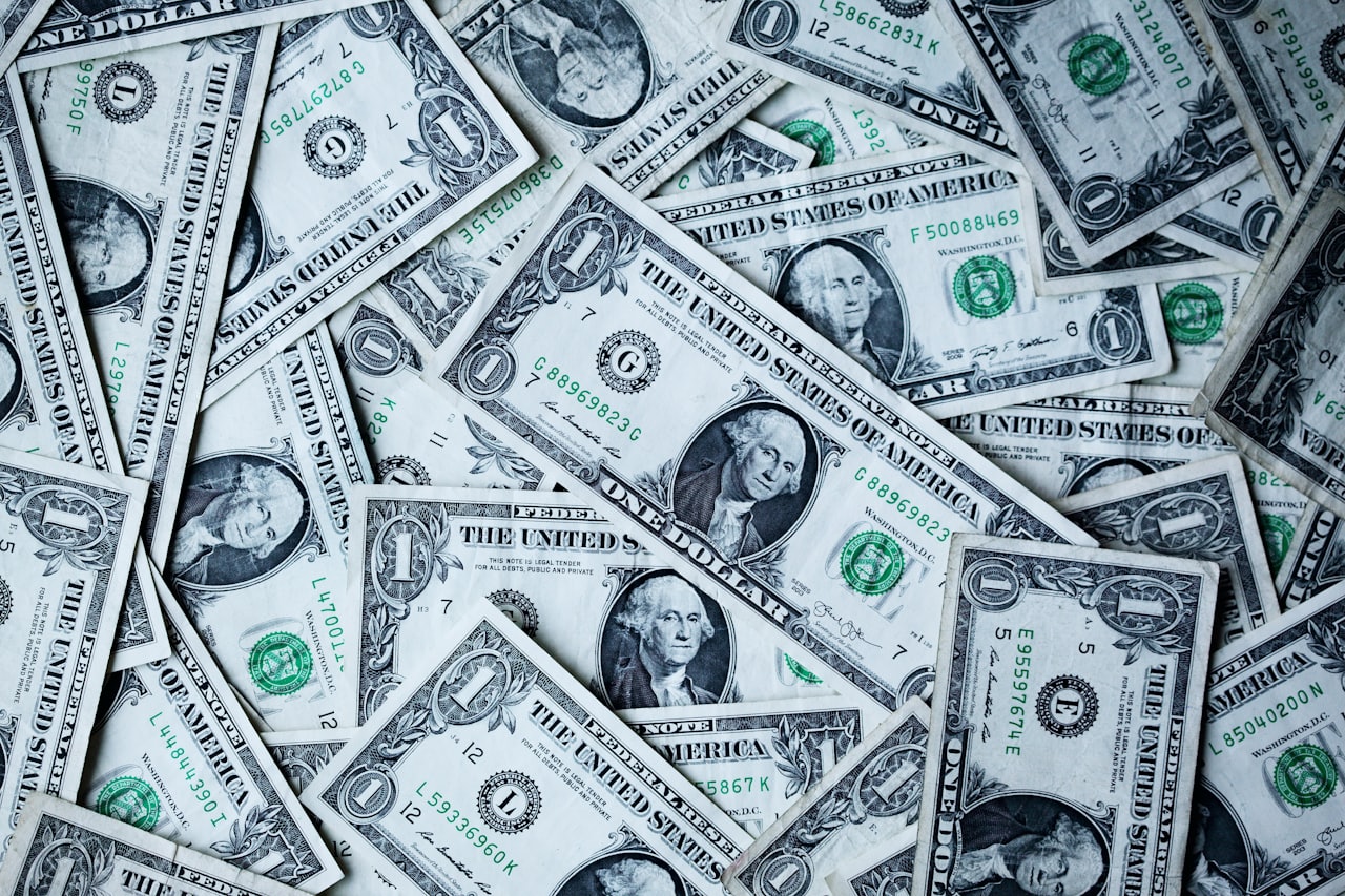 Vì sao UAE xin swap line từ Mỹ dù không thiếu đô la?